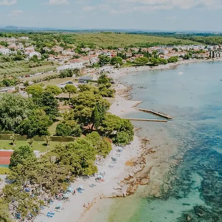 Korina * Zambratija (Istria)