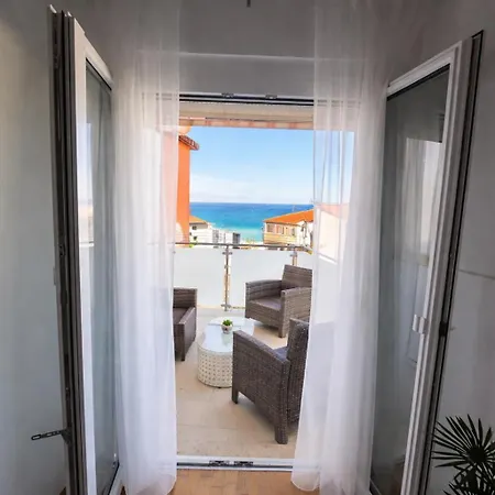 Apartment Korina, Spacious Family Near The Zambratija (Istria)