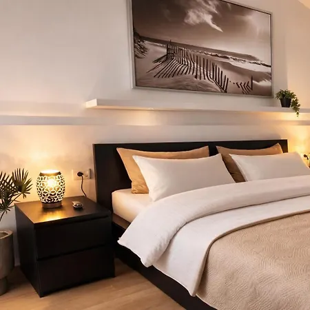 Korina, Spacious Family Near The Apartment *
